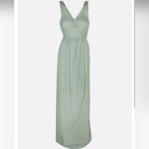 NWT ADRIANNA PAPELL MINT GREEN SLEEVELESS SHIRRED V-NECK CHIFFON GOWN 10